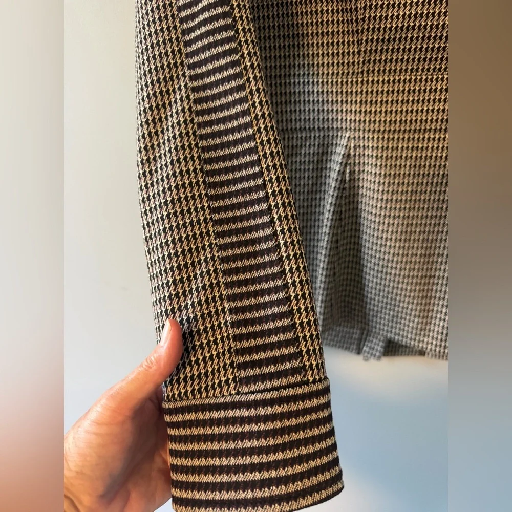 CAbi ‘Baron Blazer’ Chic Black, Brown & Cream Houndstooth Jacket. Unlined. Zip. - Picture 9 of 10